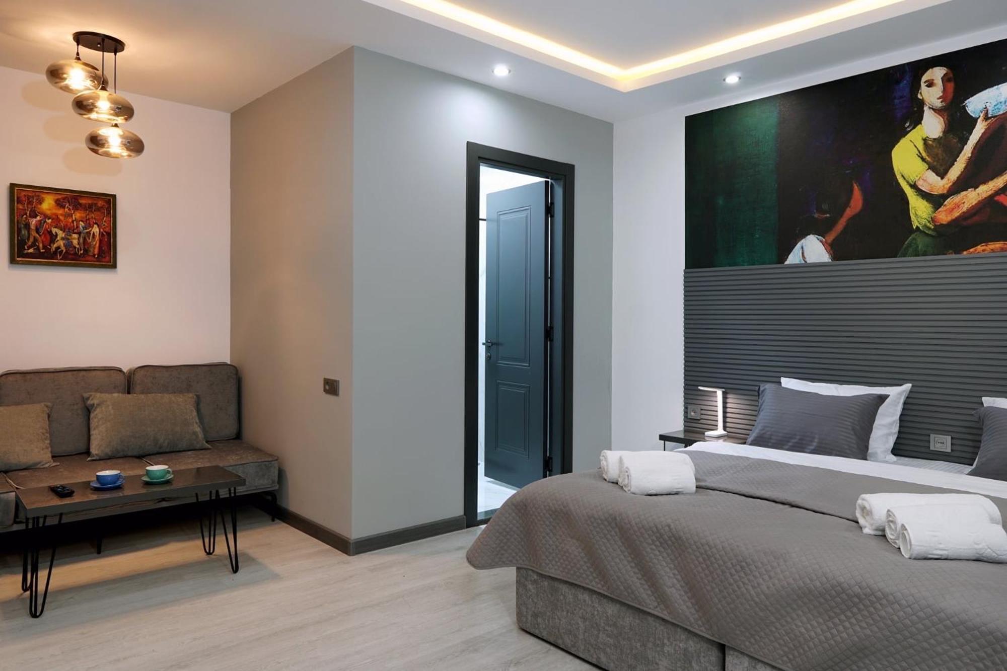 Hotel Varla Kutaiszi Kültér fotó