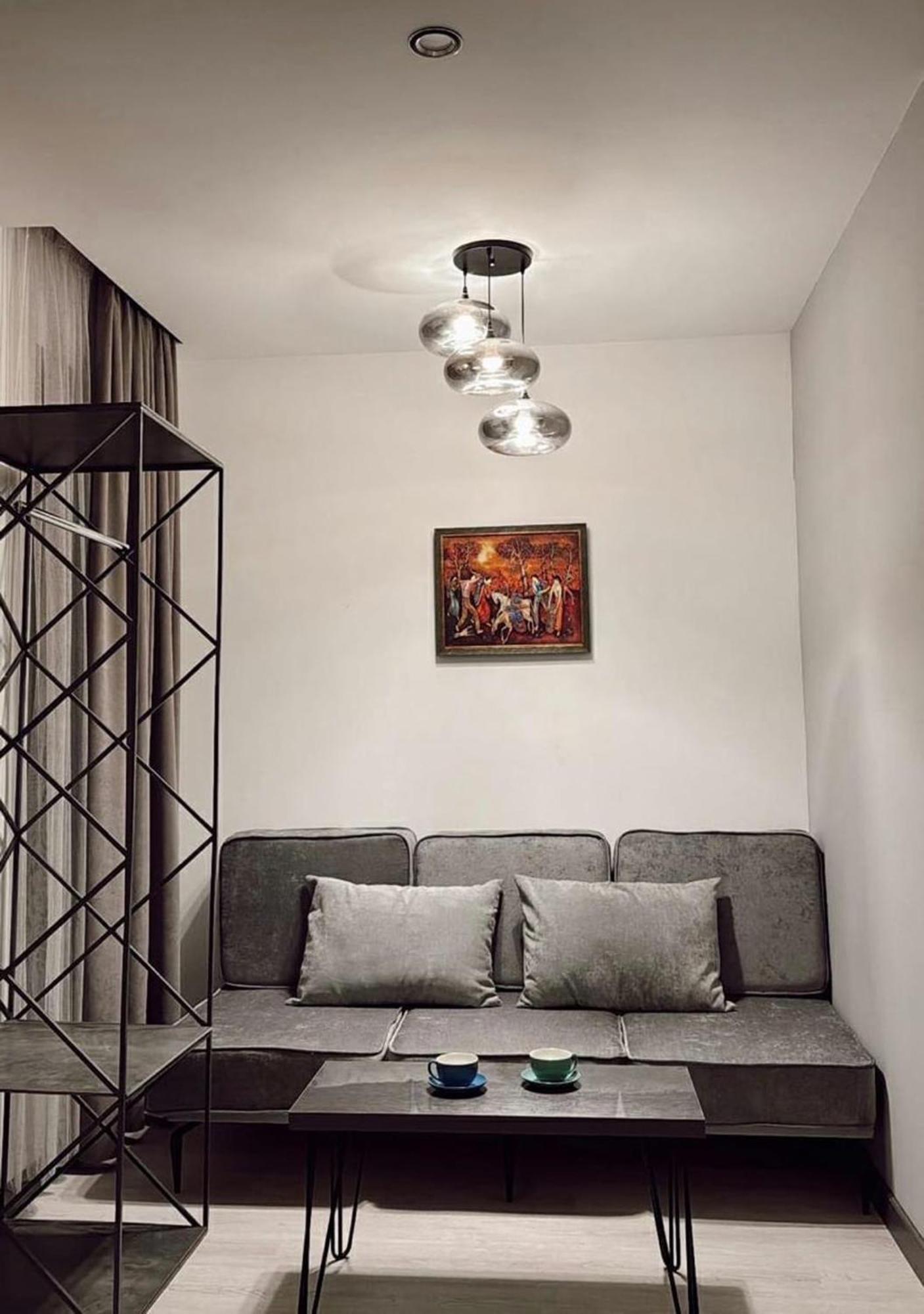 Hotel Varla Kutaiszi Kültér fotó