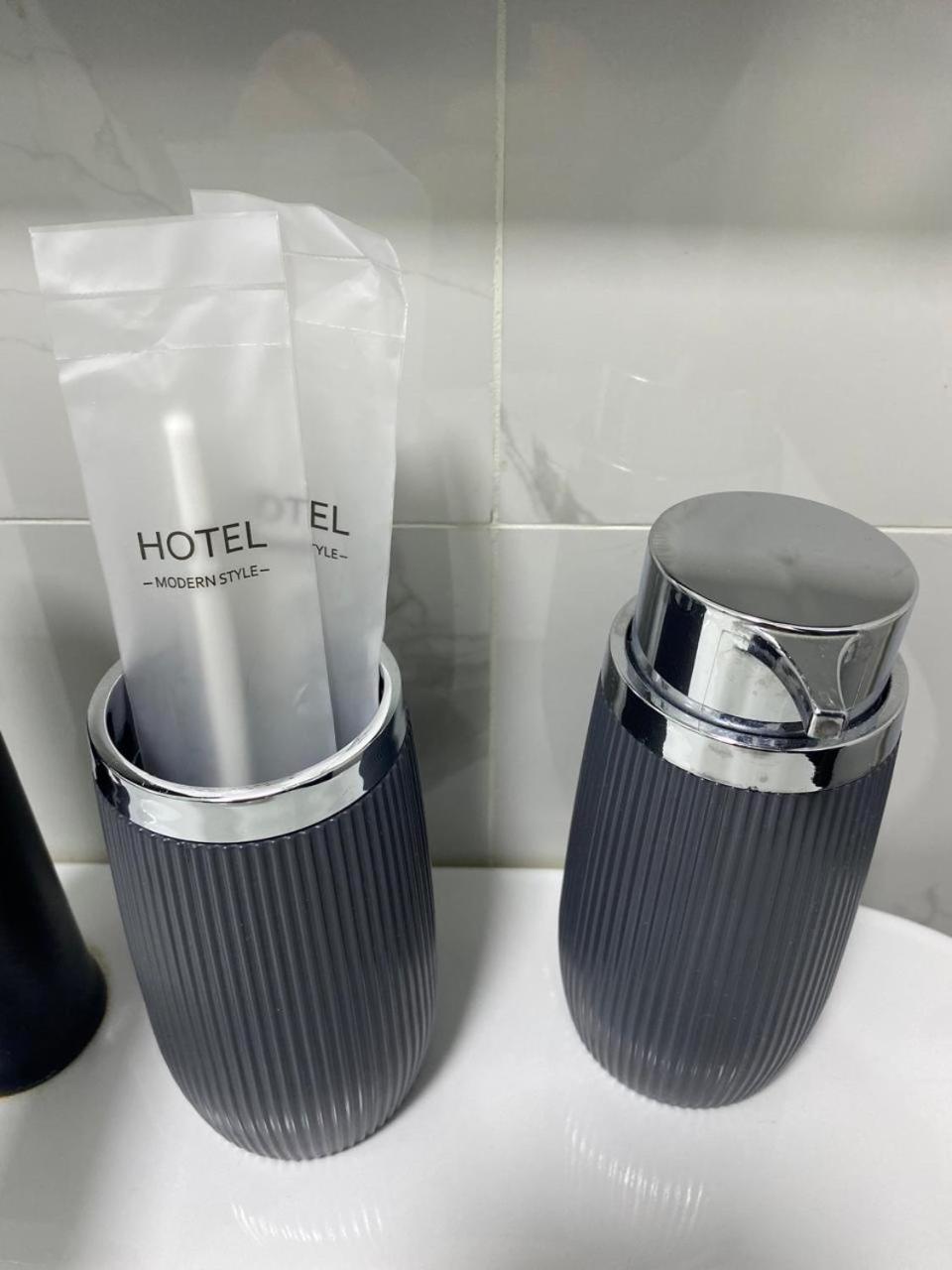 Hotel Varla Kutaiszi Kültér fotó